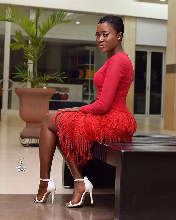 Fella Makafui cries at the launch of her new business