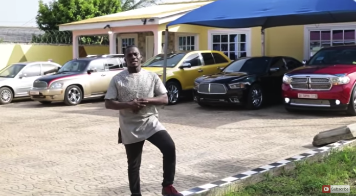 Koo Fori show Ghanaians the luxurious fleet of cars and the house he owns (Video)