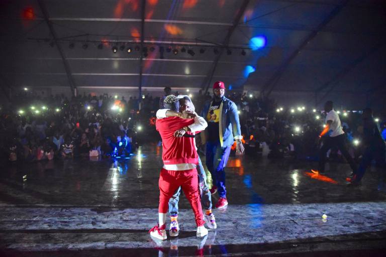 Shatta Wale and Wizkid Stunning performance at Ghana Meets Naija concert