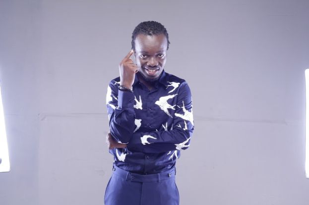 New Video: Akwaboah features Sarkodie on ‘Hello’