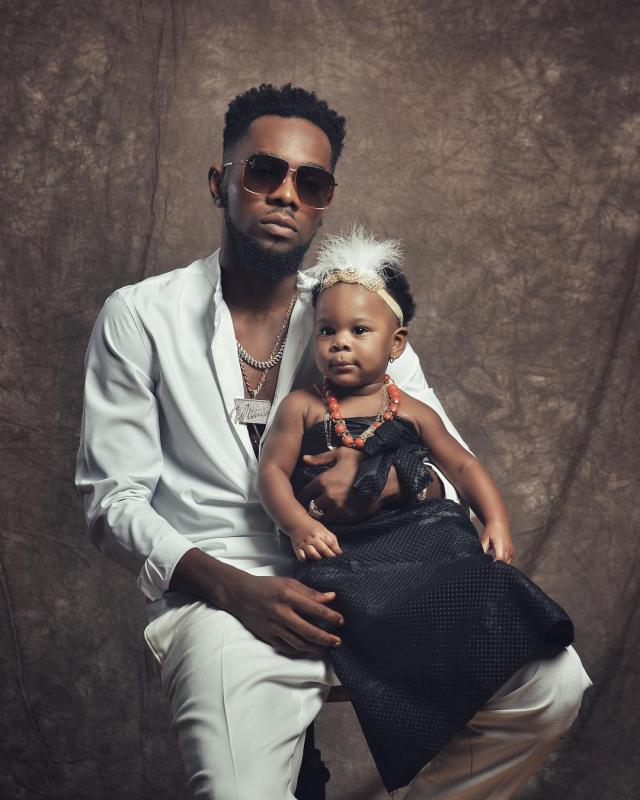 Video Patoranking Shows Love To His Daughter Wilmer With Bling Bling