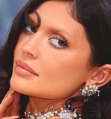 Kylie Jenner Shuts Down Met Gala 2026 Red Carpet in Nude Nipple Dress