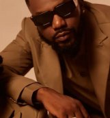 R2Bees Shut Down Pent Hall with an Unforgettable Performance