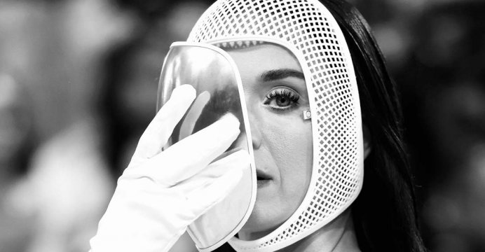 Katy Perry Goes Incognito With Astronaut Mask at Met Gala 2026