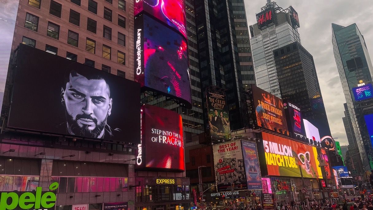 DJ Sky Lights Up NYC Times Square, Gains Global Recognition