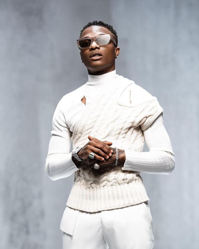 Wizkid Won Artiste Of The Year At The 2021 Headies