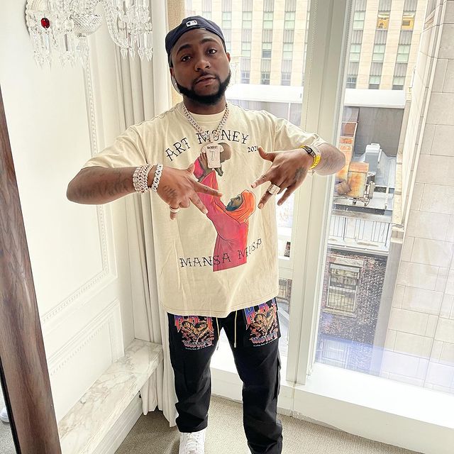 When Davido Invites A Jewellery Shop In The Private Jet To Shop! (Video)