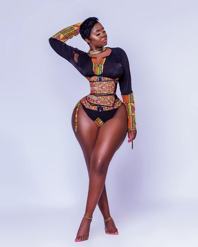 Princess Shyngle Hot Video Of her Back Side In A new Video. Watch