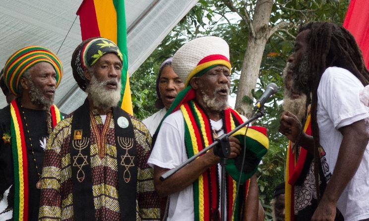 Aux racines du mouvement rastafari, de la Jamaïque à l'Afrique